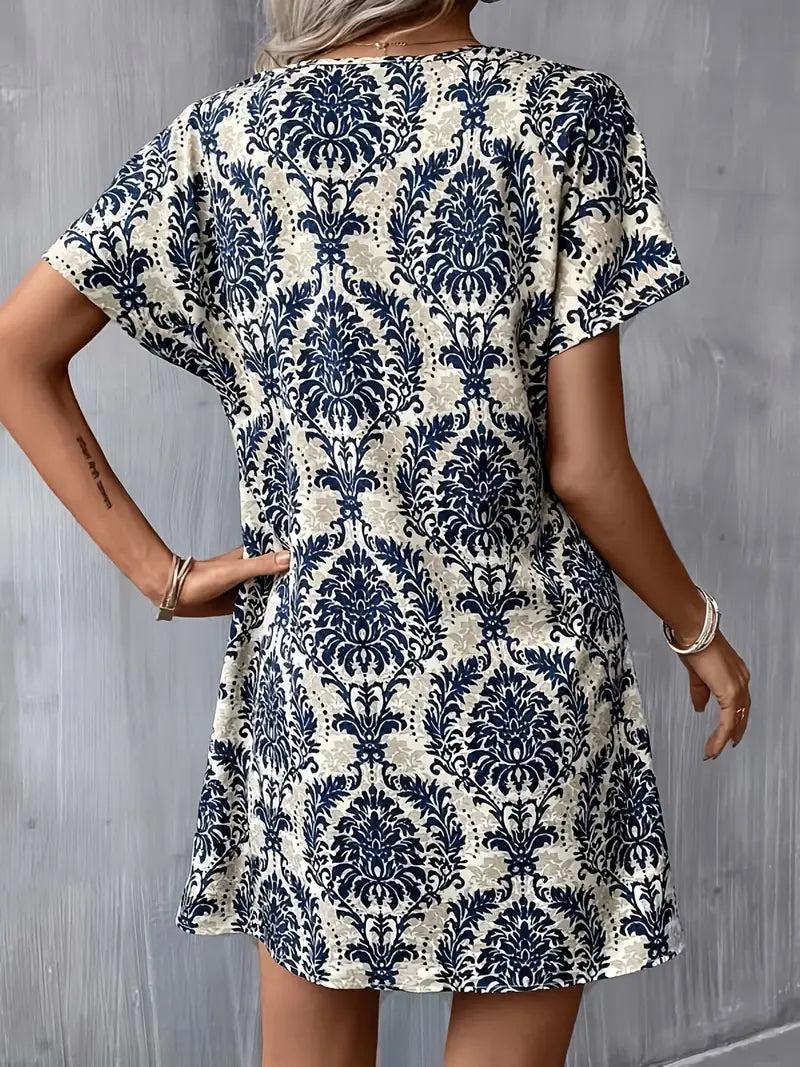 Women's Vintage Floral Print Dress with V-Neck | Ideal for Summer